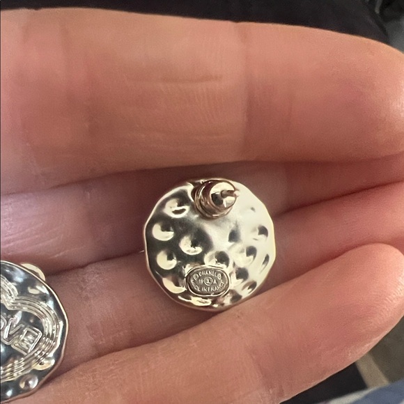 CHANEL Gold Heart Earrings - Picture 7 of 8